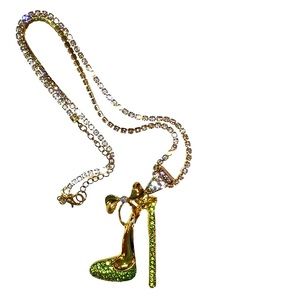 BlingIt gold/green stiletto necklace!!!